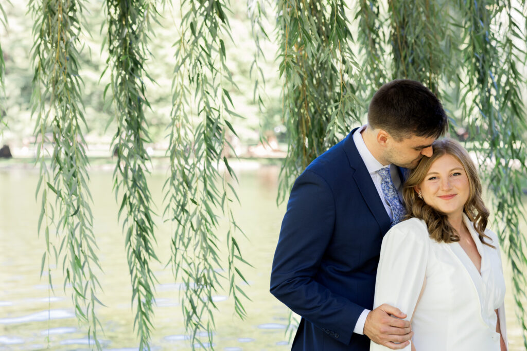 Couple elopes in the Boston commons