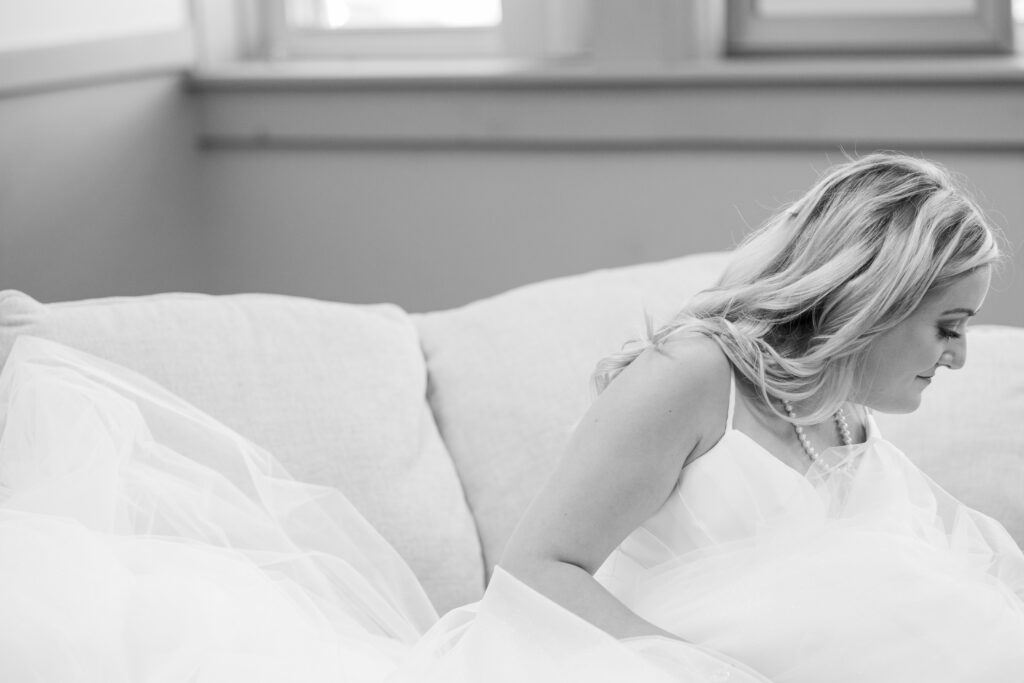 Beautiful bridal portrait in black and white