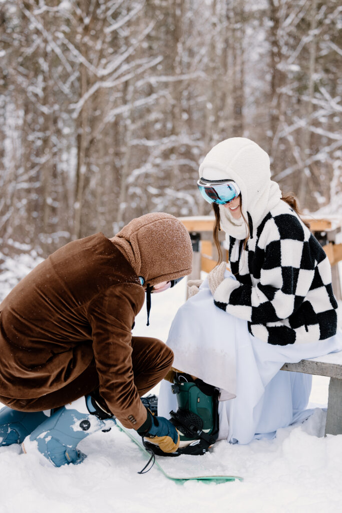 Snowy Vermont wedding, Vermont winter wedding. New England film wedding photographers, Super 8 film wedding, Snowy wedding photography, Vermont wedding inspiration