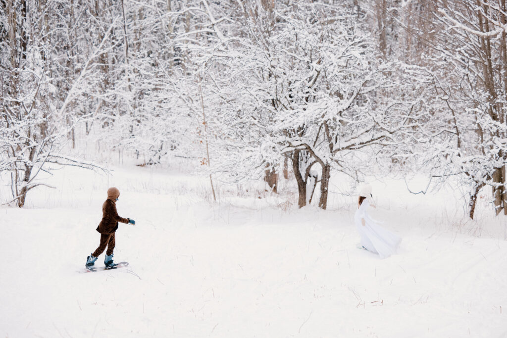 Snowy Vermont wedding, Vermont winter wedding. New England film wedding photographers, Super 8 film wedding, Snowy wedding photography, Vermont wedding inspiration