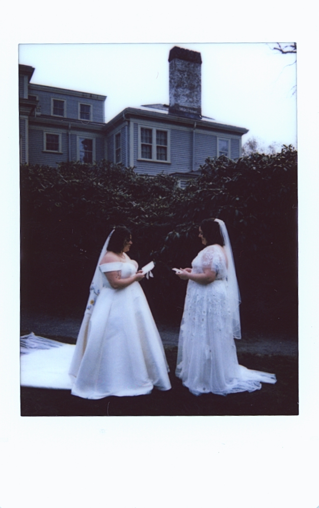 Lyman Estate Wedding, Massachusetts Wedding Venue, Lesbian Wedding, LGBTQ+ Wedding, Film Wedding Photographer, Boston Film Wedding Photographer, Super 8 Film, Super 8 Wedding Film, Castillo Holliday Photo and Film